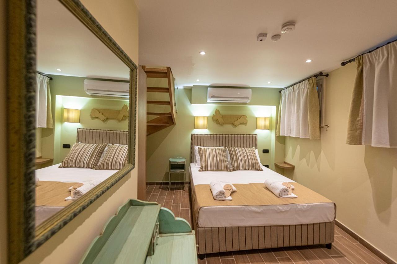 IPELHOME - Plaka Boutique Apartments Athènes Extérieur photo