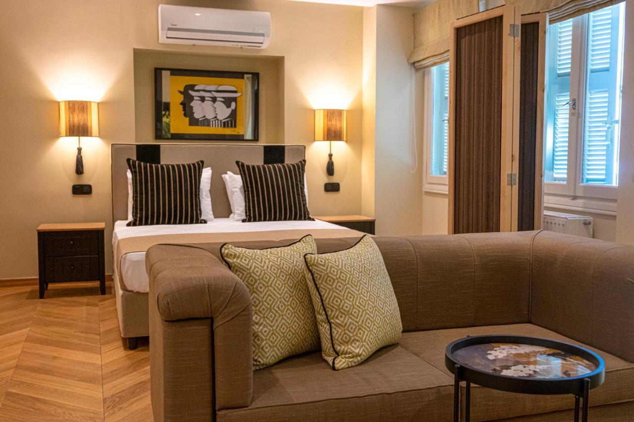 IPELHOME - Plaka Boutique Apartments Athènes Extérieur photo