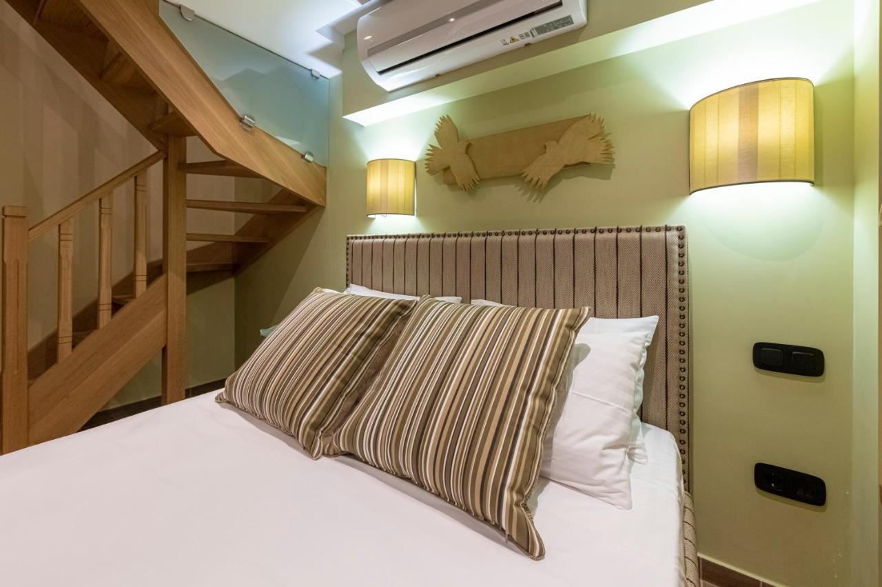 IPELHOME - Plaka Boutique Apartments Athènes Extérieur photo