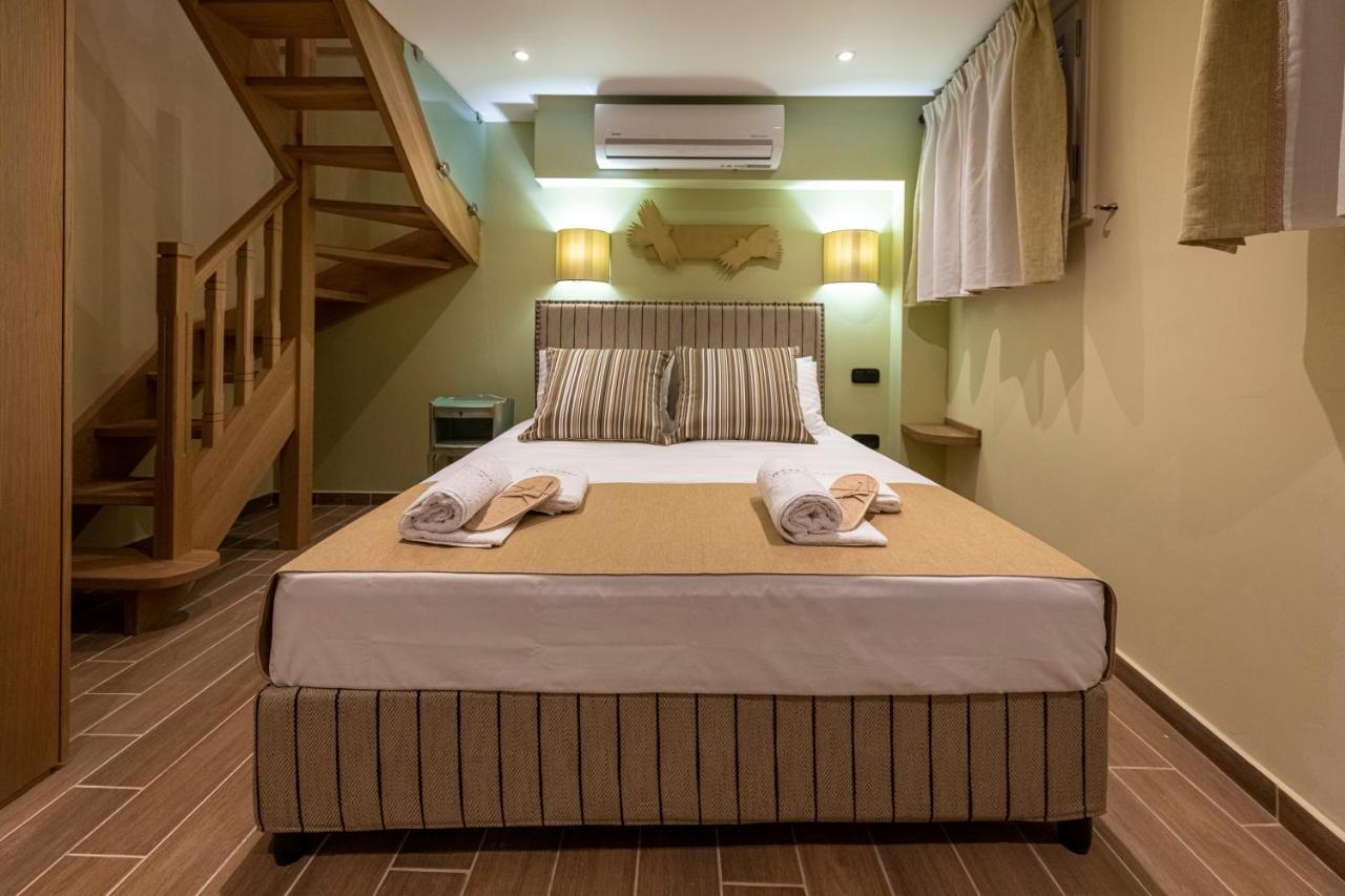 IPELHOME - Plaka Boutique Apartments Athènes Extérieur photo