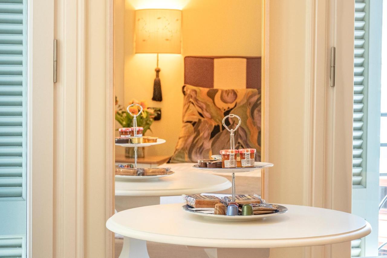 IPELHOME - Plaka Boutique Apartments Athènes Extérieur photo
