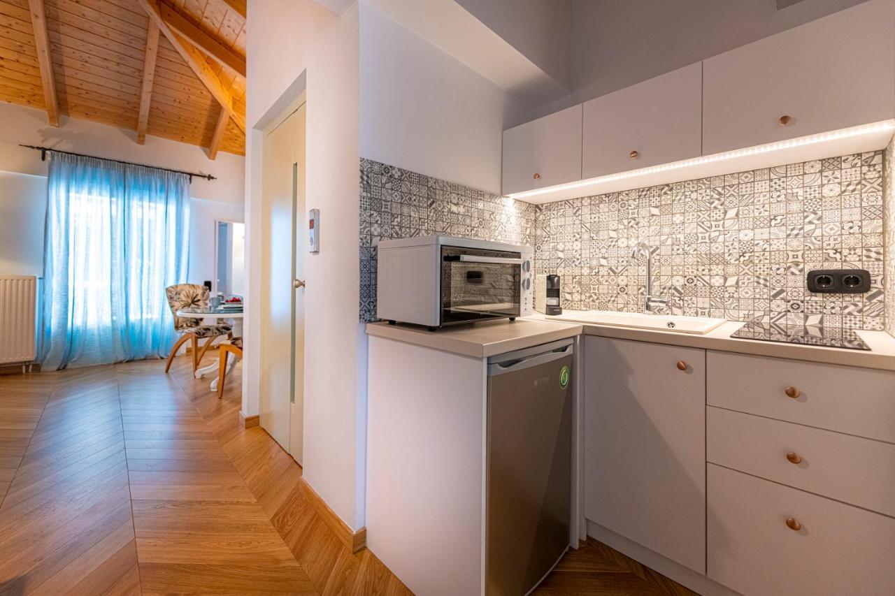 IPELHOME - Plaka Boutique Apartments Athènes Extérieur photo