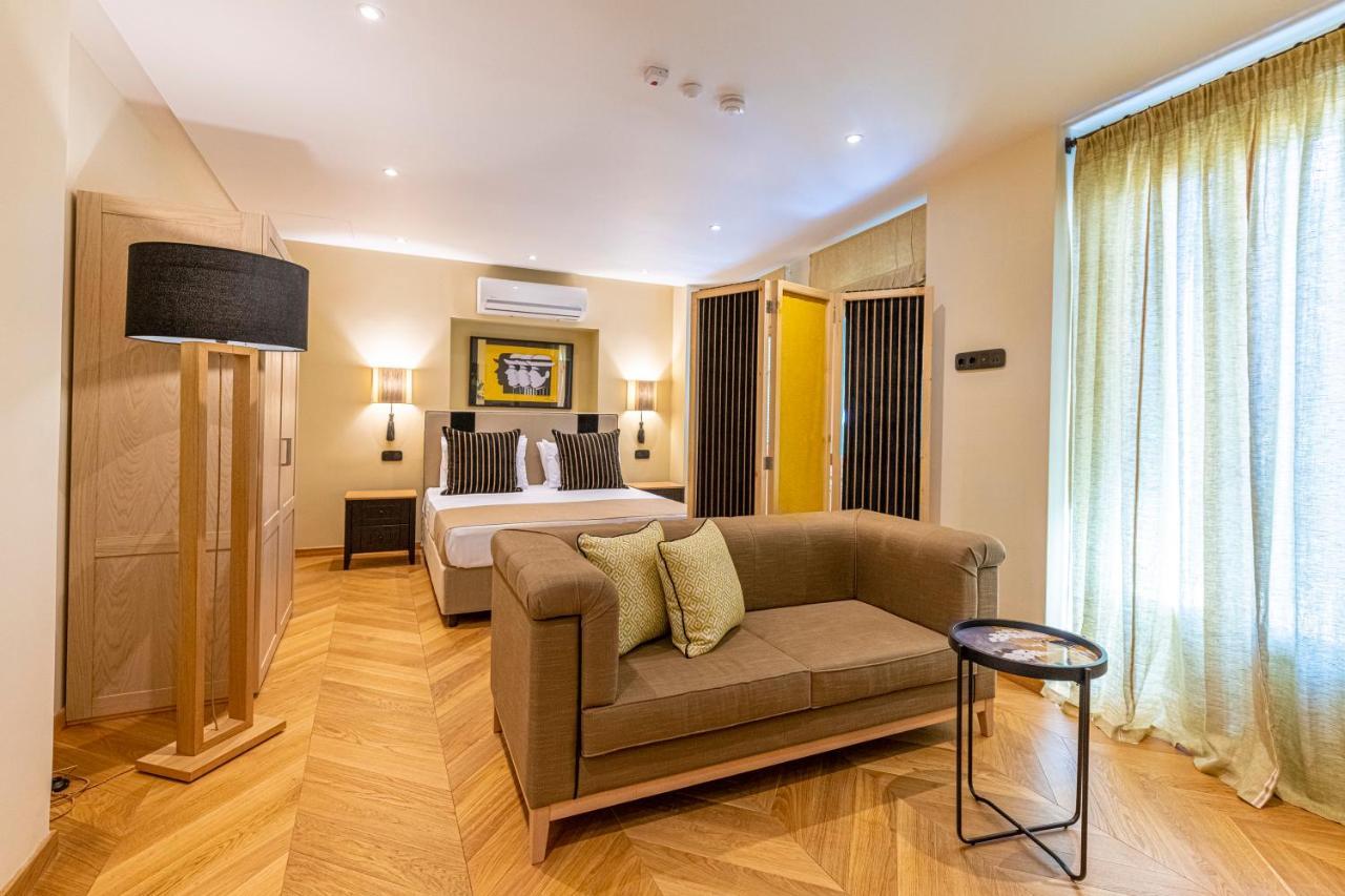IPELHOME - Plaka Boutique Apartments Athènes Extérieur photo